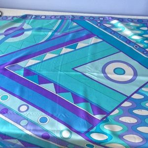 Meet your Posher, Marlies